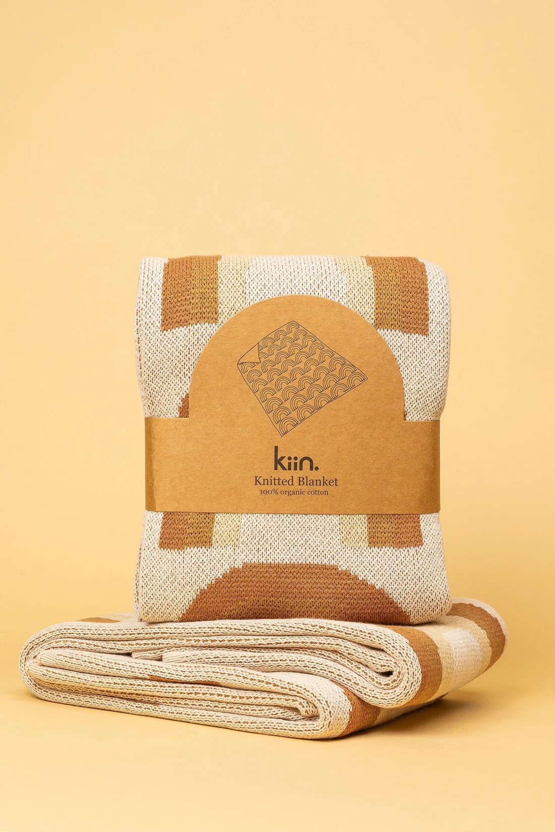 Kiin - Knitted Blanket Bloom