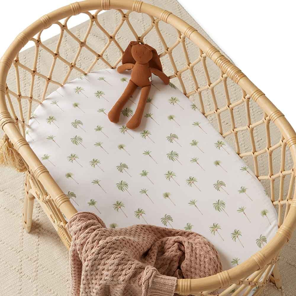 snuggle-hunny-kids-green-palm-bassinet-sheet-image