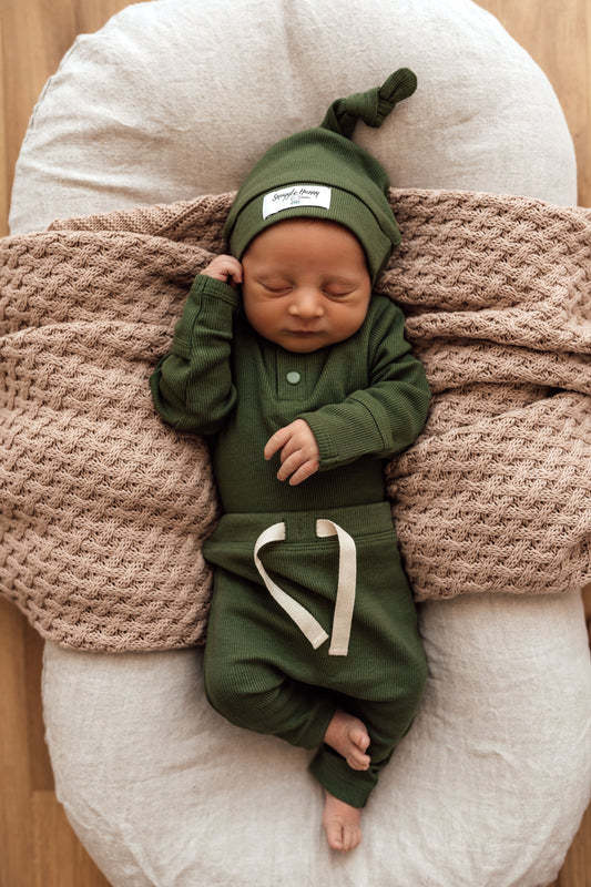 snuggle-hunny-olive-pants-image