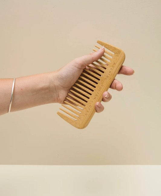 mere-botanicals-birth-comb-image