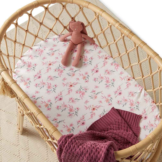 snuggle-hunny-kids-camille-bassinet-sheet-image