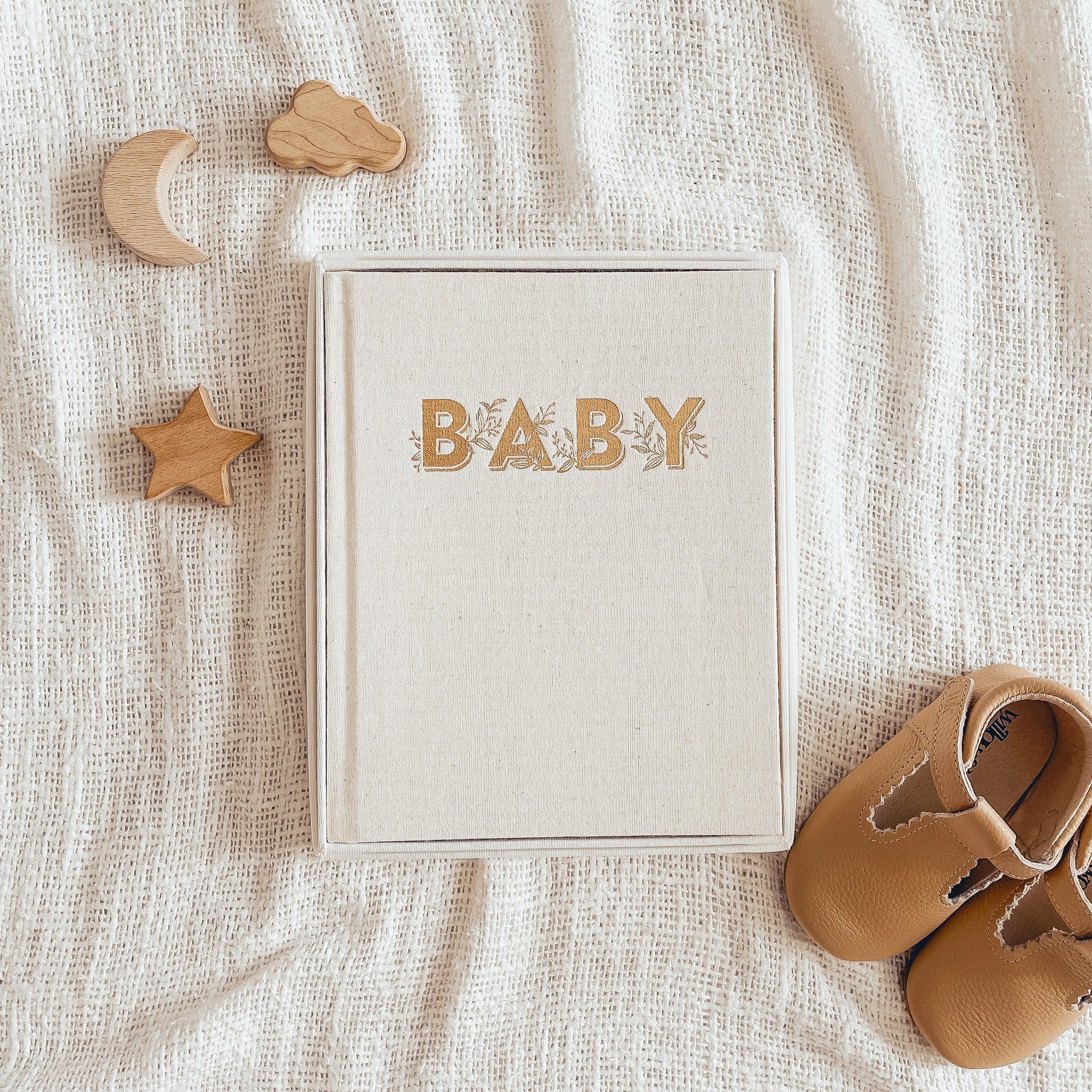 fox-fallow-mini-baby-book-oatmeal-image
