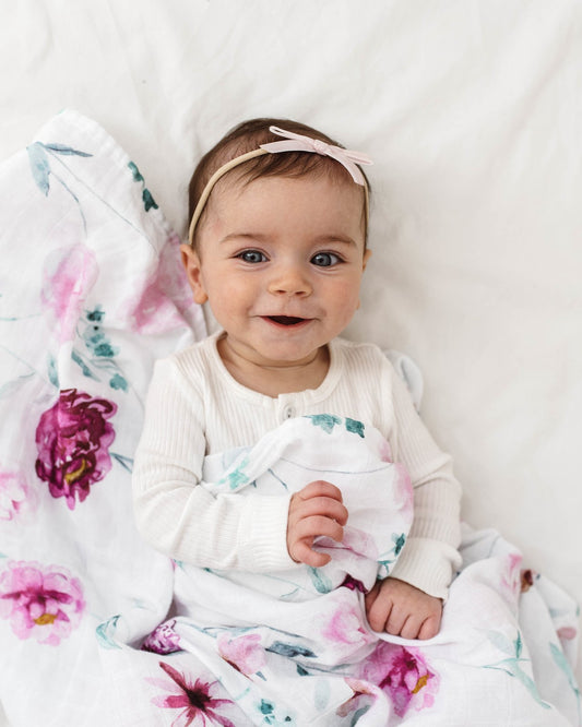lullaby-pink-velvet-bow-image