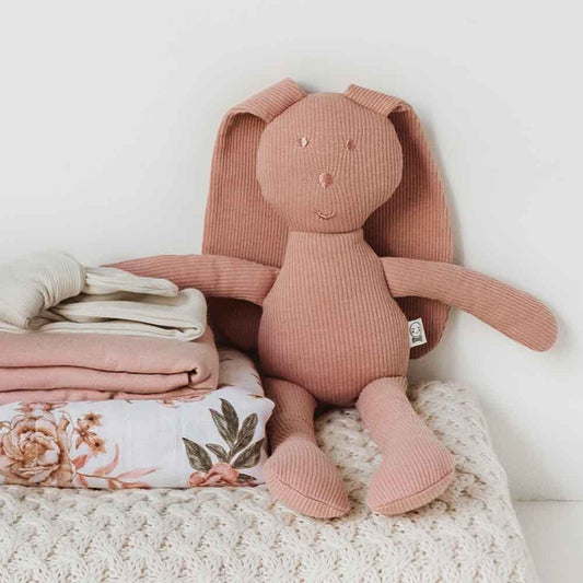 rose-snuggle-bunny-image